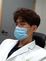 합정 피부과: 피부의 본질을 생각하는 정직한 진료